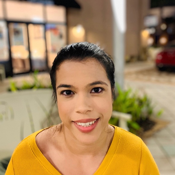 Meet your Posher, Samantha - Picture 6 of 6